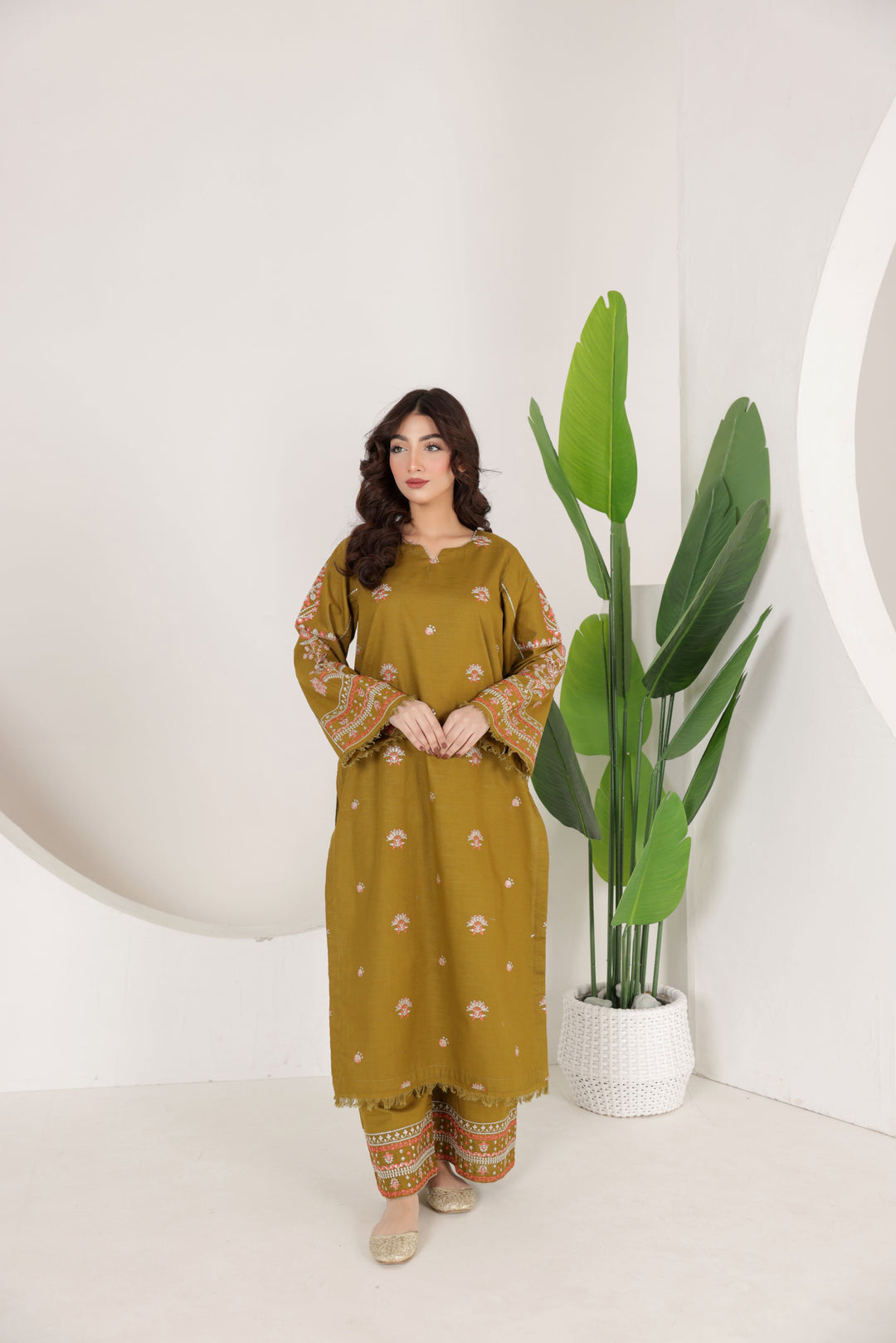 Green Blossom 2-Piece Stitched Suit