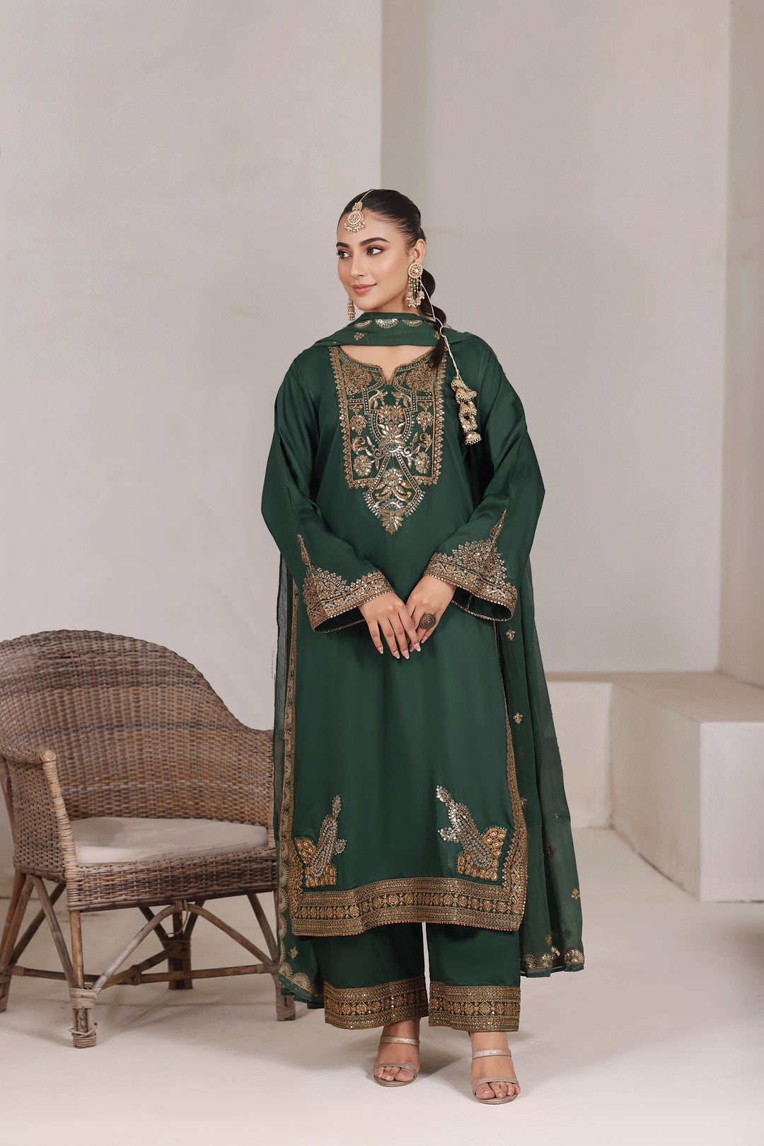 Green Ember 3-Piece Stitched