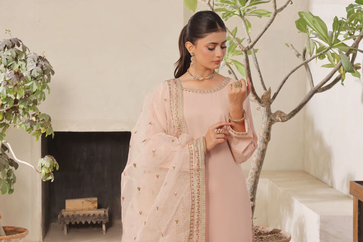 Pink Majesty | 3-Piece Stitched Outfit Full Sleeves