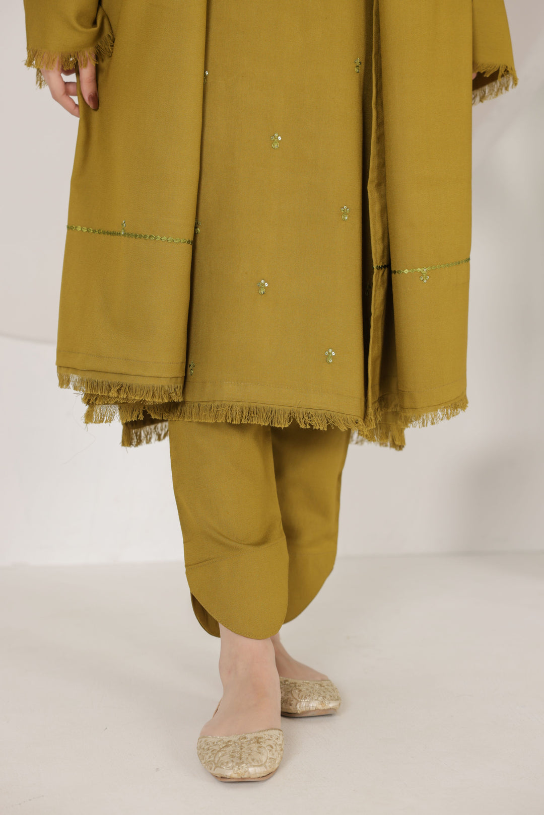 Green Elegance | 3-Piece Stitched Suit Rang Leher 10 # 8