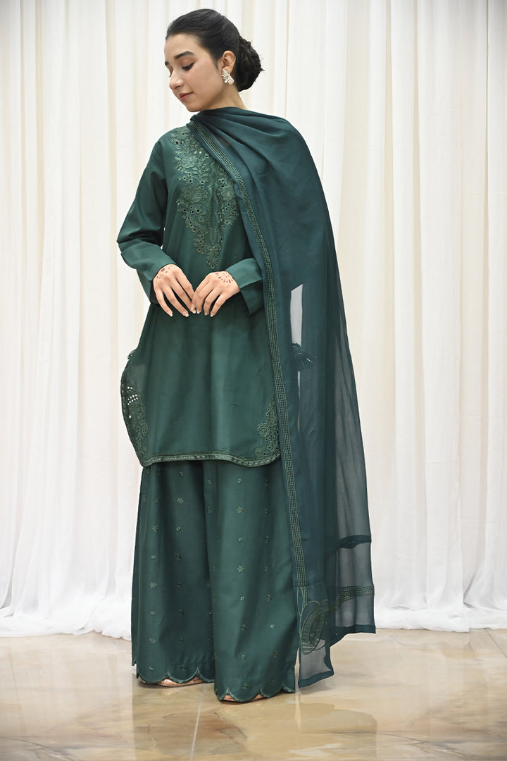 Green Reverie 3-piece stitched