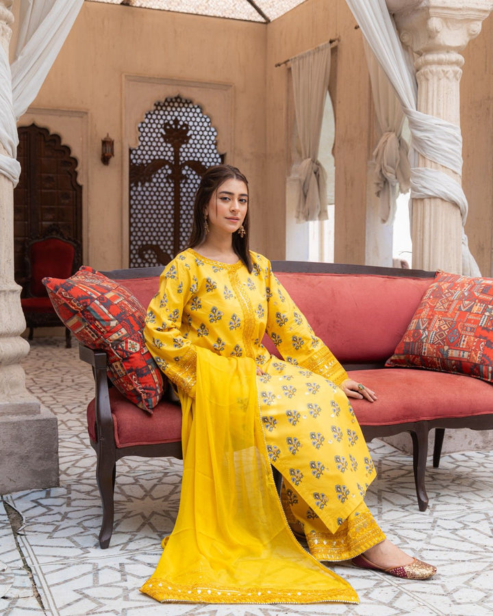 Golden Flora 3-Piece Stitched