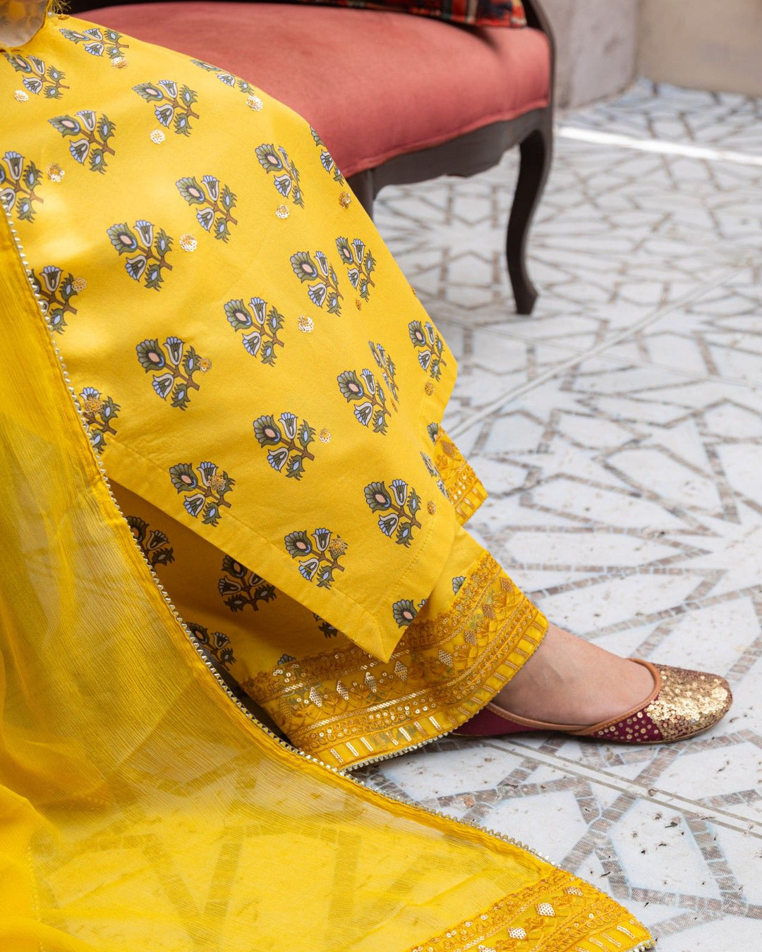 Golden Flora 3-Piece Stitched