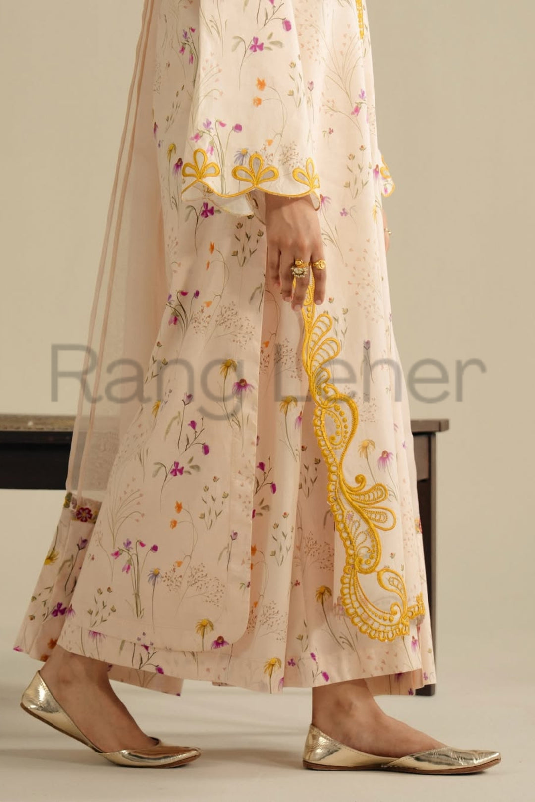 CORAL BLOSSOM 3-PIECE STITCHED SUIT