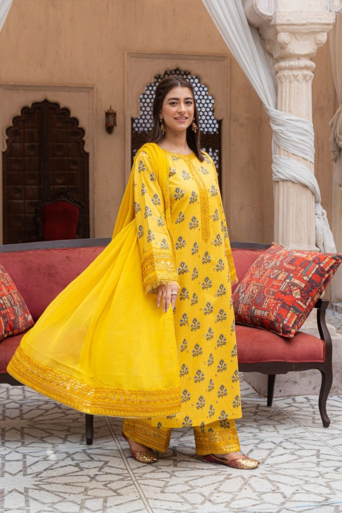Golden Flora 3-Piece Stitched